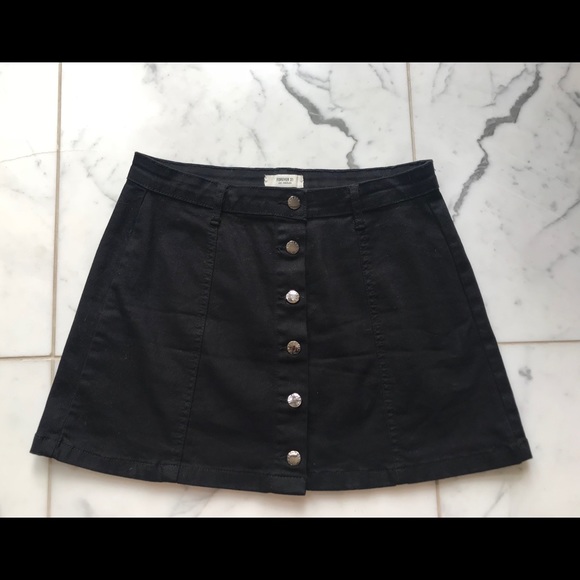 Forever 21 Dresses & Skirts - Black Denim Skirt